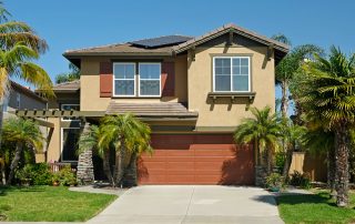 Typical,Generic,Suburban,Single,Family,Tract,Home,With,Built-in,Garage