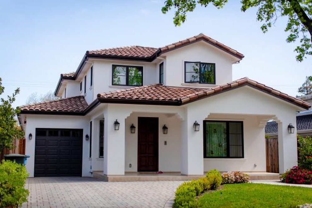Best Window Features Homeowners Should Consider Before Replacing Old Windows