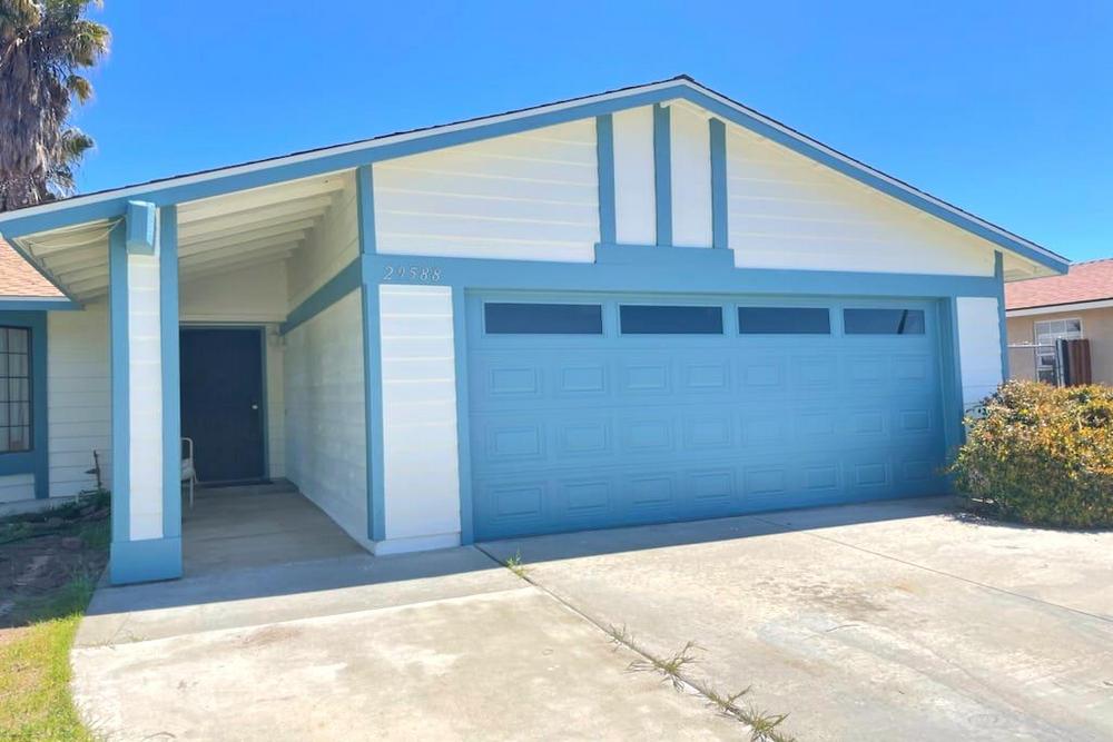Why Exterior Coatings Last Longer Than Traditional House Paint
